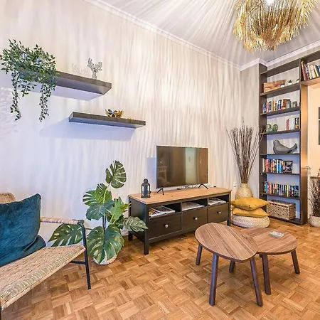 Bohemian Chic 1br In The Heart Of * אתונה